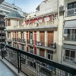 A Living Skg 1 Quiet Luxury Tesalónica