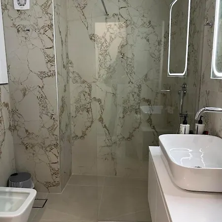 A Living Skg 1 Quiet Luxury Vakantiehuis Thessaloniki