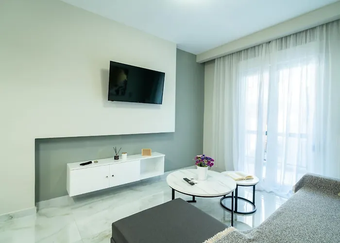 בית נופש A Living Skg 1 Quiet Luxury סלוניקי
